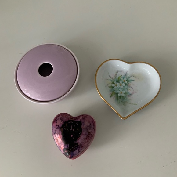 Vintage Ceramic Small Petite Trinket Dishes Heart Round Pink White Home accents - Picture 2 of 14